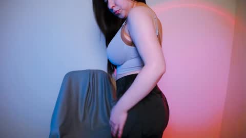 Snapshot of nanafey chatting on 01.17.25 your candy online show from 01.17.25