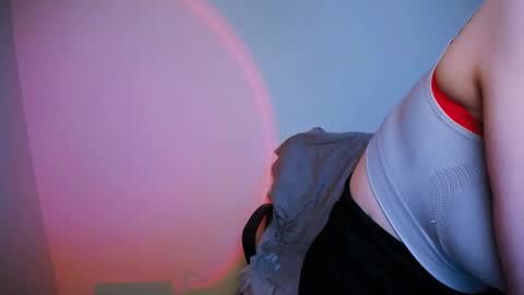 Snapshot of nanafey chatting on 03.07.25 your candy online show from 03.07.25