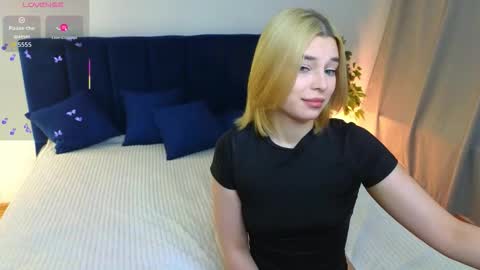 Maeve online show from 11.25.25