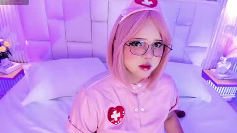 NanaOsaky online show from 04.24.26