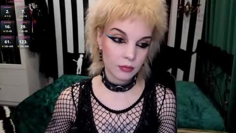 Snapshot of nancyaddams chatting on 10.30.25 Nancy online show from 10.30.25