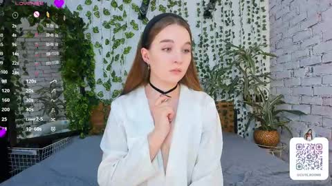 Snapshot of nancycaseys chatting on 03.07.25 Luna online show from 03.07.25