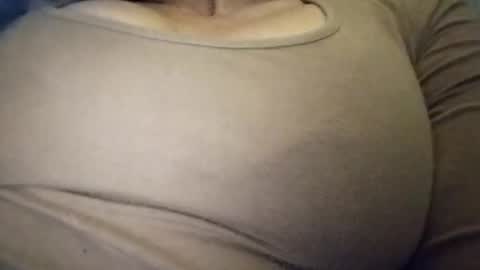 Snapshot of nancyybonita chatting on 12.17.24 nancyybonita online show from 12.17.24