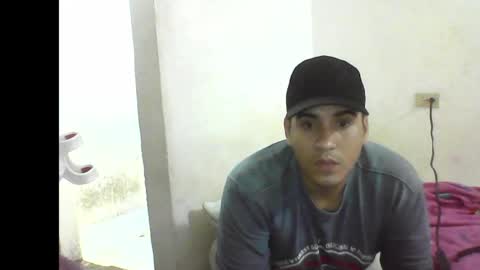 Snapshot of nando199628 chatting on 09.28.25 nando199628 online show from 09.28.25