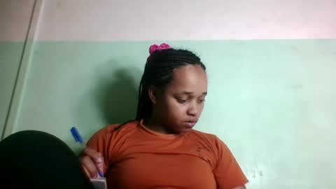 Snapshot of nandrianina416143 chatting on 06.12.26 nandrianina416143 online show from 06.12.26