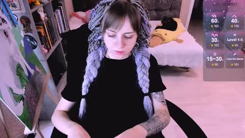 Monday-Friday 12-4 AM and 6-9 AM New York time online show from 12.03.24