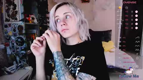 Monday-Friday 12-4 AM and 6-9 AM New York time online show from 10.12.25