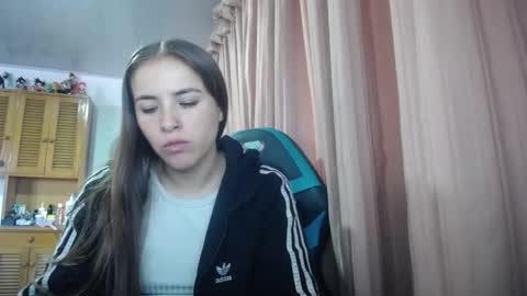 Snapshot of nanna_yoshi chatting on 11.06.25 nanna yoshi online show from 11.06.25