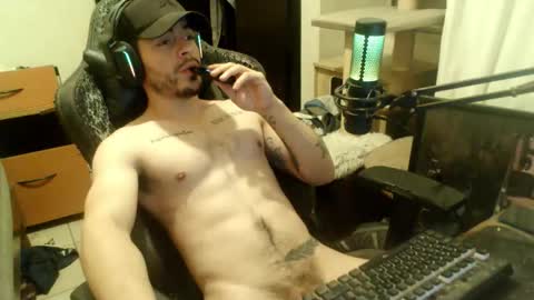 Snapshot of nansmile chatting on 11.08.25 Nan online show from 11.08.25