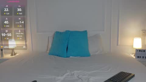 Snapshot of nany_model25 chatting on 01.14.26 nany_model25 online show from 01.14.26