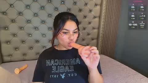 NAOMI online show from 04.25.26