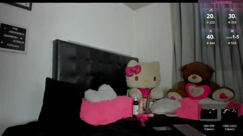 naomi_kobayashi online show from 04.29.26