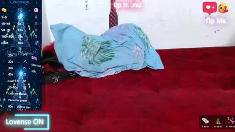 Snapshot of naomi_powel chatting on 12.16.25 naomi_powel online show from 12.16.25