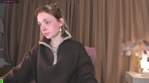 Naomi online show from 10.12.25