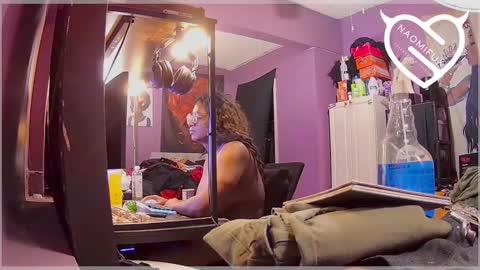 Naomi online show from 03.05.25