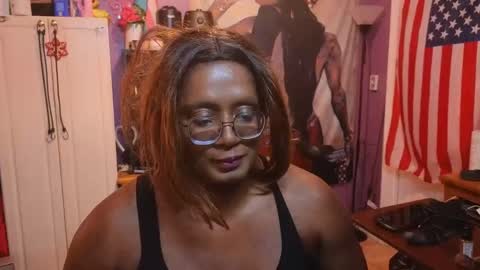 Naomi online show from 10.02.25