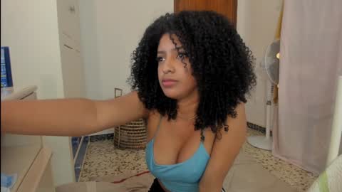 Snapshot of naomigarcia chatting on 01.05.25 Naomi online show from 01.05.25