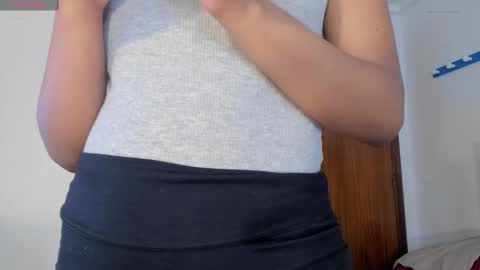 Snapshot of naomigarcia chatting on 03.07.25 Naomi online show from 03.07.25