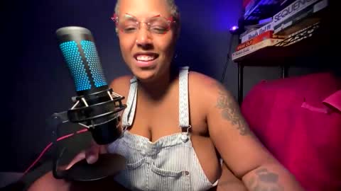 Naomigiirl6 online show from 06.06.26