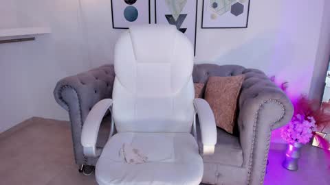 Naomi Campbell online show from 12.29.24