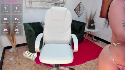 Naomi Campbell online show from 03.04.25