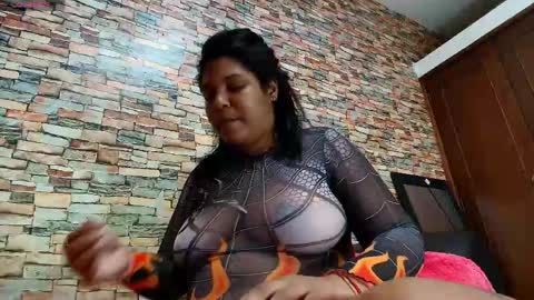 Naomi Campbel online show from 04.28.26