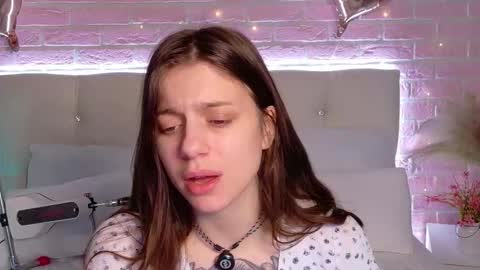 Snapshot of naomimur chatting on 11.20.25 Naomi online show from 11.20.25