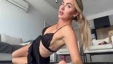 naomirhoades online show from 02.13.25