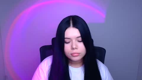 Naomi online show from 09.23.25