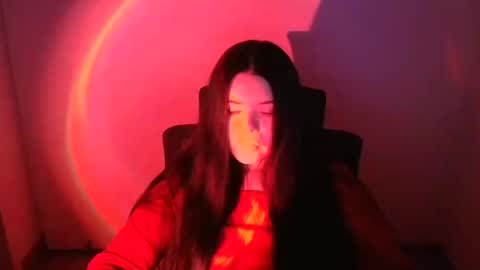 Naomi online show from 10.06.25