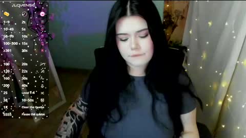 Naomi online show from 04.24.26