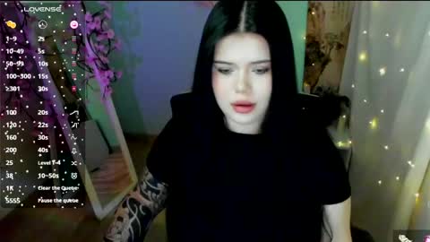 Naomi online show from 04.25.26