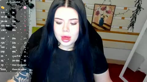 Naomi online show from 05.06.26