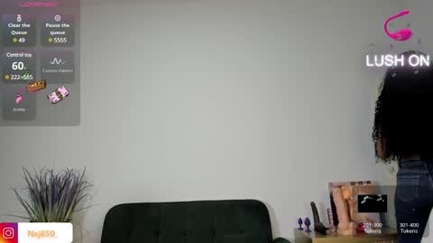 Snapshot of naomixjones1 chatting on 01.30.25 Naomi online show from 01.30.25