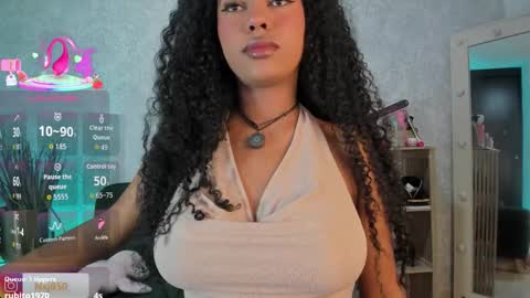 Snapshot of naomixjones1 chatting on 11.23.25 Naomi online show from 11.23.25