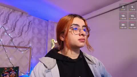 Naomy  online show from 12.17.25