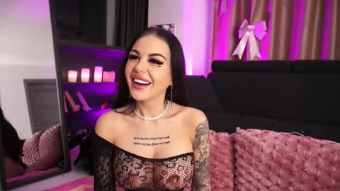 naomyblackbarbie online show from 11.15.25