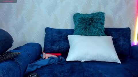 Snapshot of naomycole_ chatting on 01.18.25 Naomy Cole online show from 01.18.25