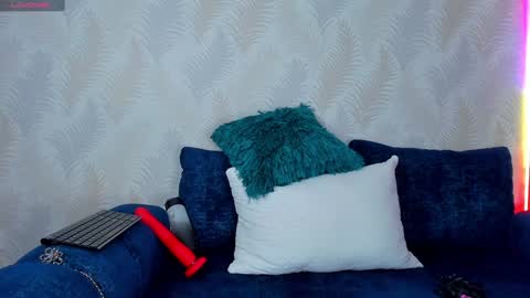 Snapshot of naomycole_ chatting on 01.26.25 Naomy Cole online show from 01.26.25