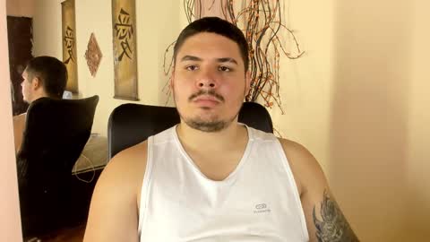 Snapshot of narciso_kh chatting on 02.11.25 deibyd online show from 02.11.25