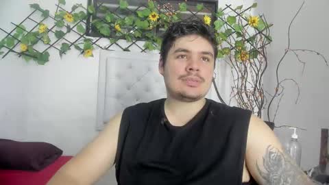 Snapshot of narciso_kh chatting on 09.15.25 deibyd online show from 09.15.25