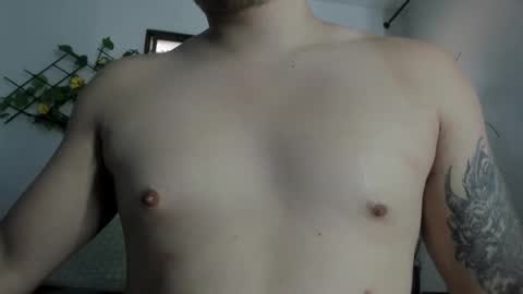 Snapshot of narciso_kh chatting on 09.17.25 deibyd online show from 09.17.25