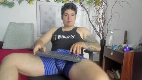 Snapshot of narciso_kh chatting on 09.21.25 deibyd online show from 09.21.25