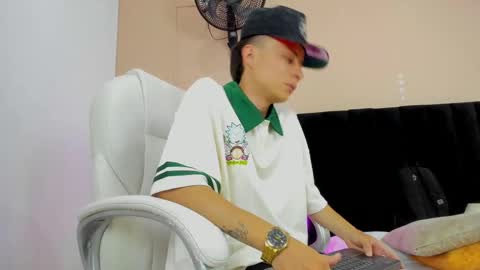 Nascary Fox online show from 09.20.25