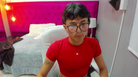 Snapshot of nash_kai11 chatting on 10.14.25 NASH KAI online show from 10.14.25