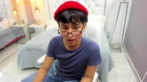 Snapshot of nash_kai11 chatting on 10.16.25 NASH KAI online show from 10.16.25