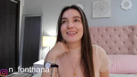 Nashly Fontana online show from 12.19.24