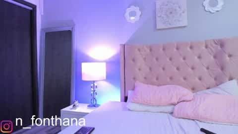 Nashly Fontana online show from 01.10.25