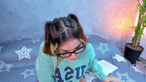 Nashly Fontana online show from 03.26.26
