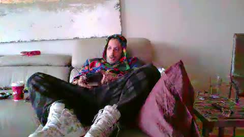 Snapshot of nassobout chatting on 01.01.25 nassobout online show from 01.01.25